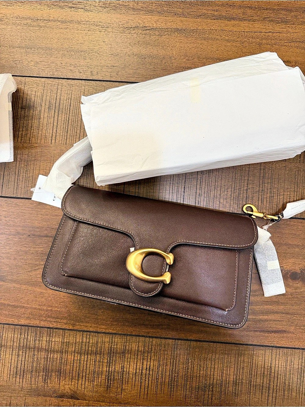 Coach Tabby Shoulder Bag 26 - Picture 2 of 8